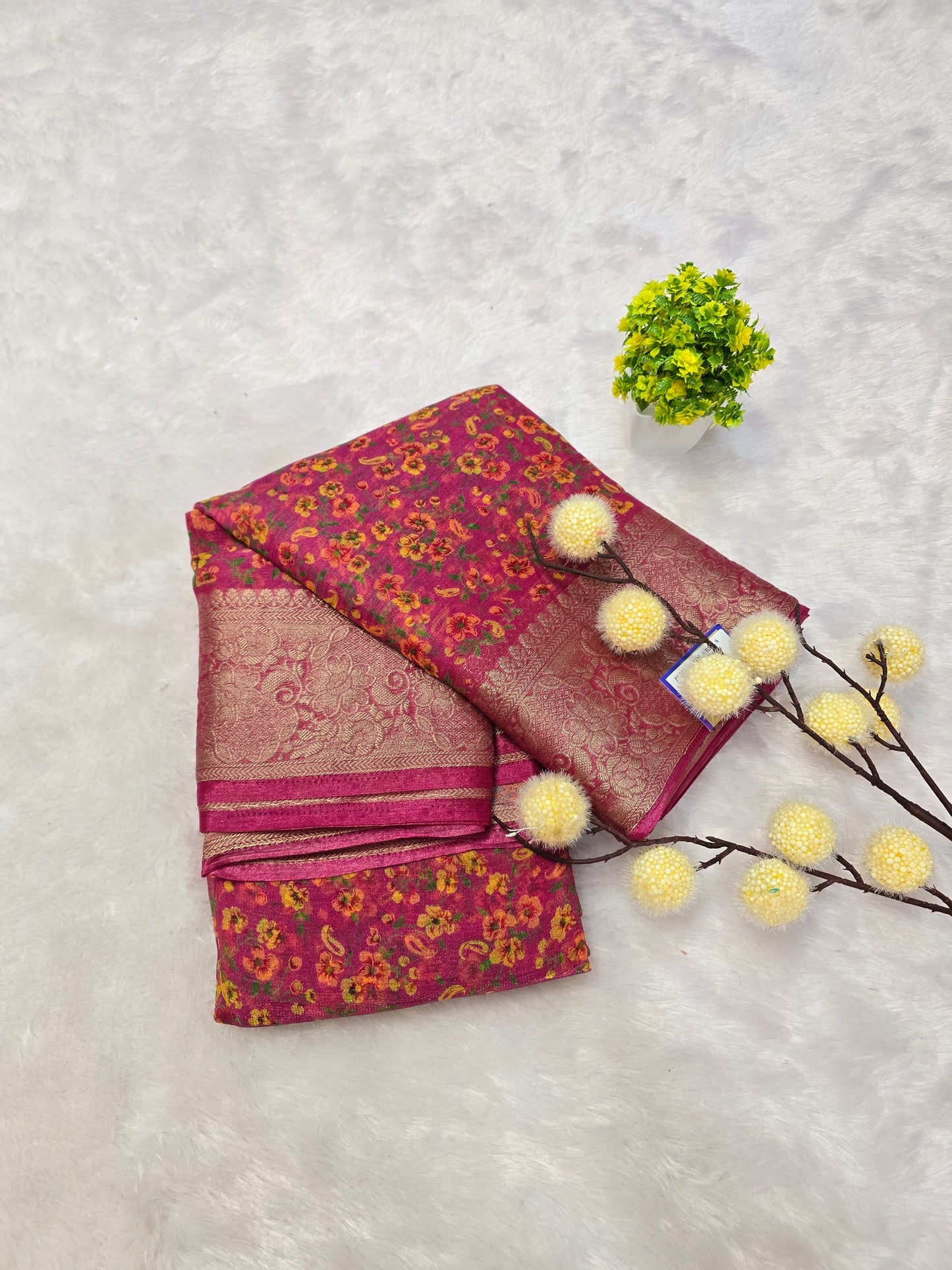 chinon tissue Floral Printed Zari Border Saree