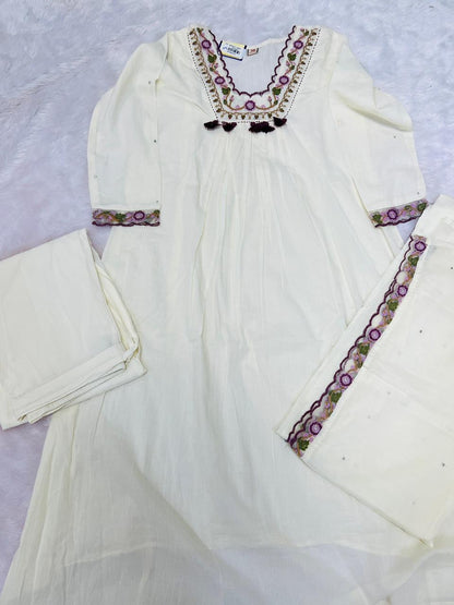 Graceful White Salwar Suit with Delicate Floral Embroidery