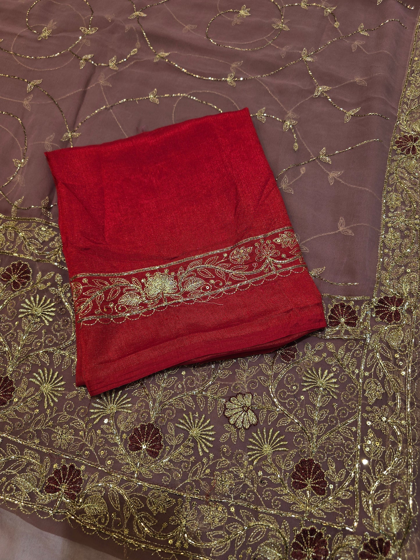 Heavy Zari Embroidery Saree with Intricate Floral Jaal & Matching Border Blouse Piece (Copy)